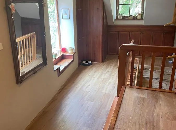 Charlie Apartment *